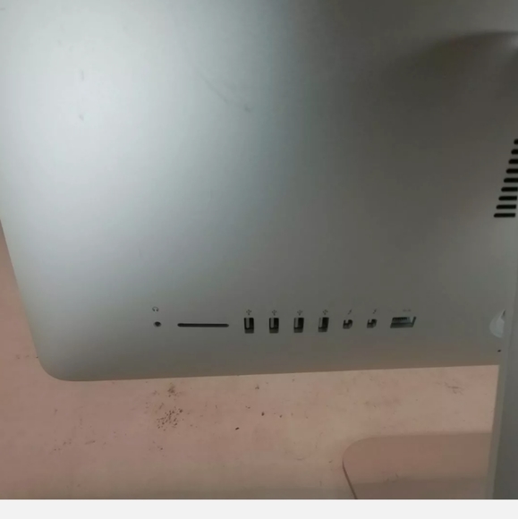 Apple iMac 2015 21 inch Intel core i5 A1418 all in one large skinny computer - Picture 5 of 8